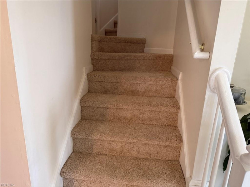 Photo 16 of 37 residential for sale in Newport News virginia