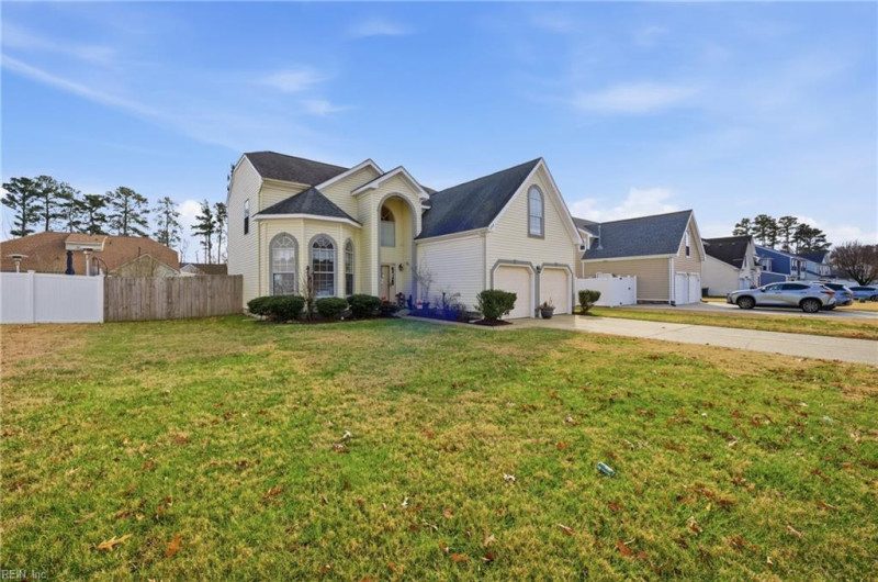 Photo 2 of 37 residential for sale in Newport News virginia