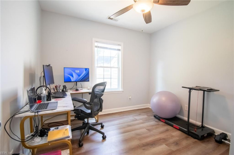Photo 25 of 32 residential for sale in Hampton virginia
