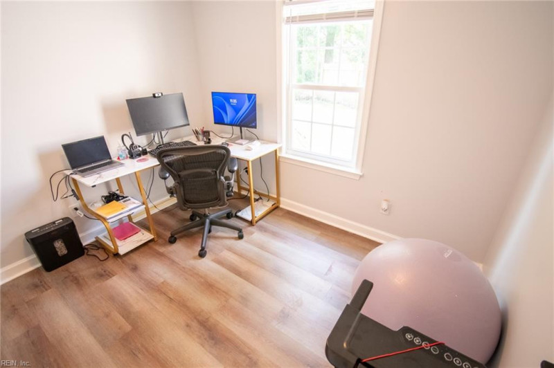 Photo 26 of 32 residential for sale in Hampton virginia