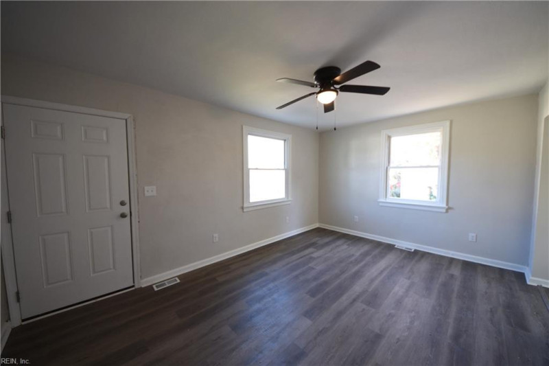 Photo 5 of 27 residential for sale in Hampton virginia Photo 5 of 27 residential for sale in Hampton virginia