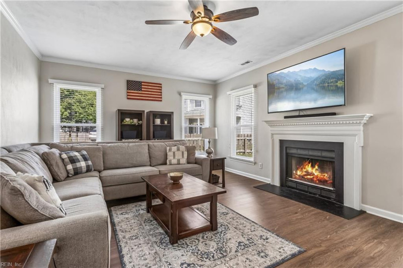 Photo 5 of 33 residential for sale in Suffolk virginia