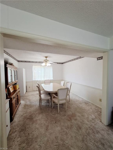 Photo 5 of 30 residential for sale in Virginia Beach virginia