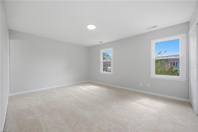 Photo 18 of 41 residential for sale in Virginia Beach virginia