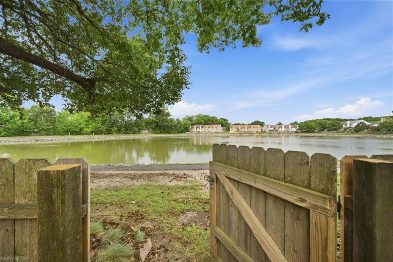 Photo 30 of 41 residential for sale in Virginia Beach virginia