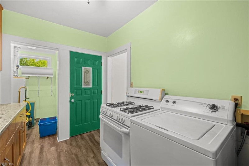 Photo 22 of 48 residential for sale in Norfolk virginia