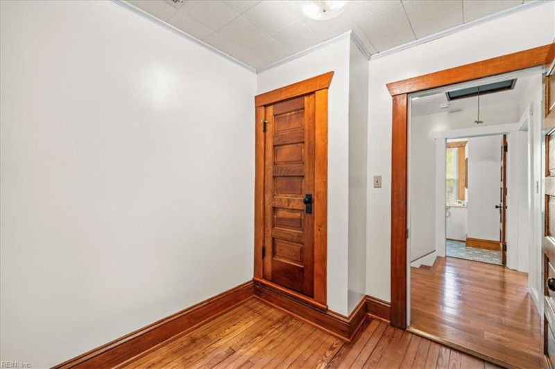 Photo 26 of 48 residential for sale in Norfolk virginia