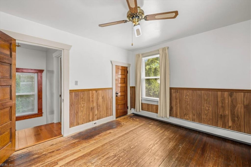 Photo 32 of 48 residential for sale in Norfolk virginia