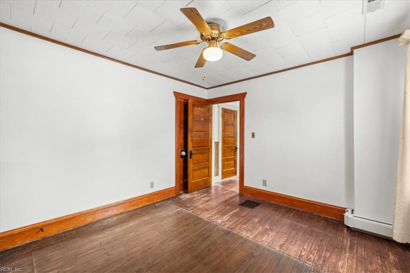 Photo 36 of 48 residential for sale in Norfolk virginia