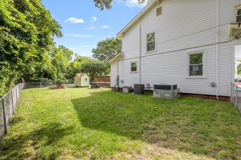 Photo 41 of 48 residential for sale in Norfolk virginia