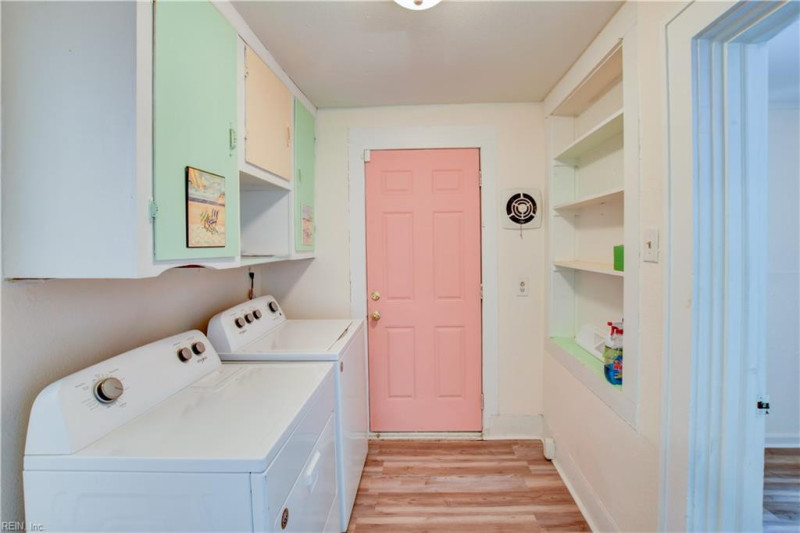 Photo 16 of 30 residential for sale in Hampton virginia