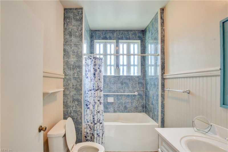 Photo 19 of 30 residential for sale in Hampton virginia