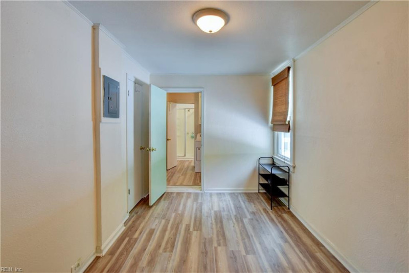 Photo 22 of 30 residential for sale in Hampton virginia