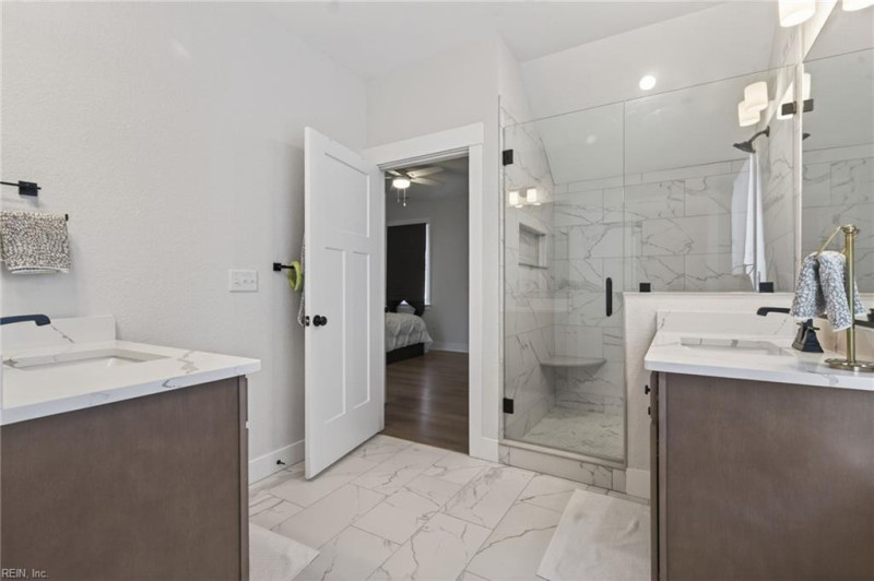 Photo 27 of 43 residential for sale in Virginia Beach virginia