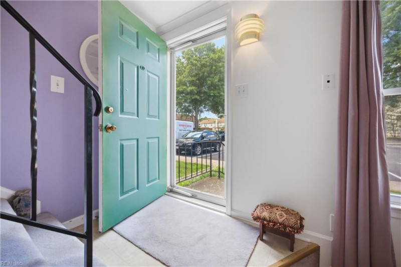 Photo 12 of 24 residential for sale in Hampton virginia
