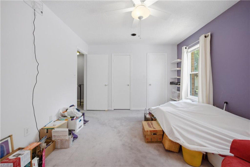 Photo 17 of 24 residential for sale in Hampton virginia