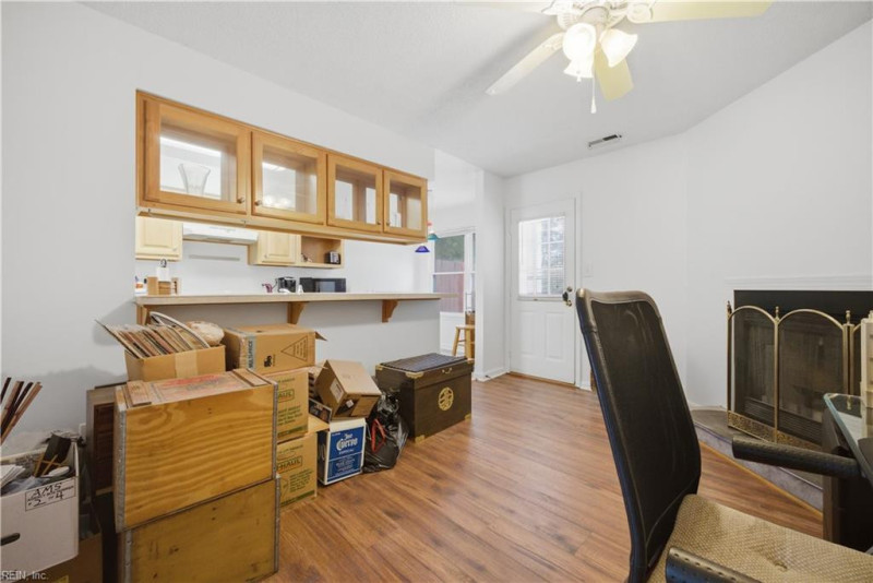 Photo 7 of 24 residential for sale in Hampton virginia