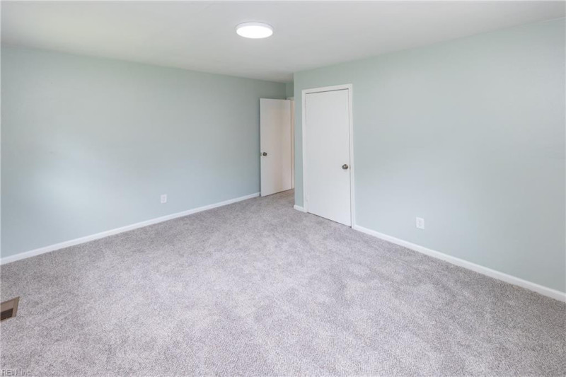 Photo 22 of 28 residential for sale in Portsmouth virginia Photo 22 of 28 residential for sale in Portsmouth virginia