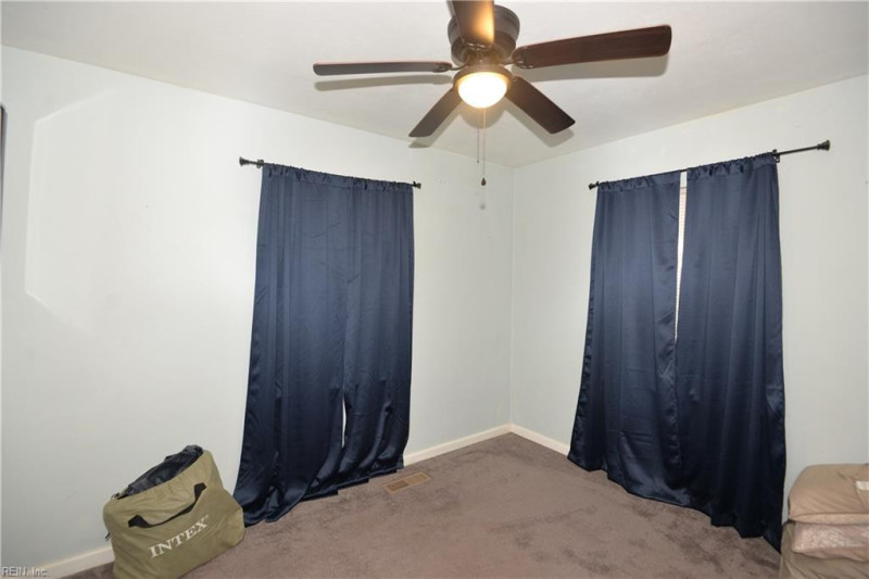 Photo 15 of 28 residential for sale in Norfolk virginia