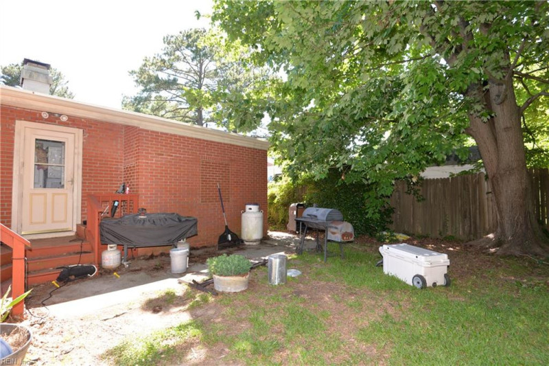 Photo 23 of 28 residential for sale in Norfolk virginia