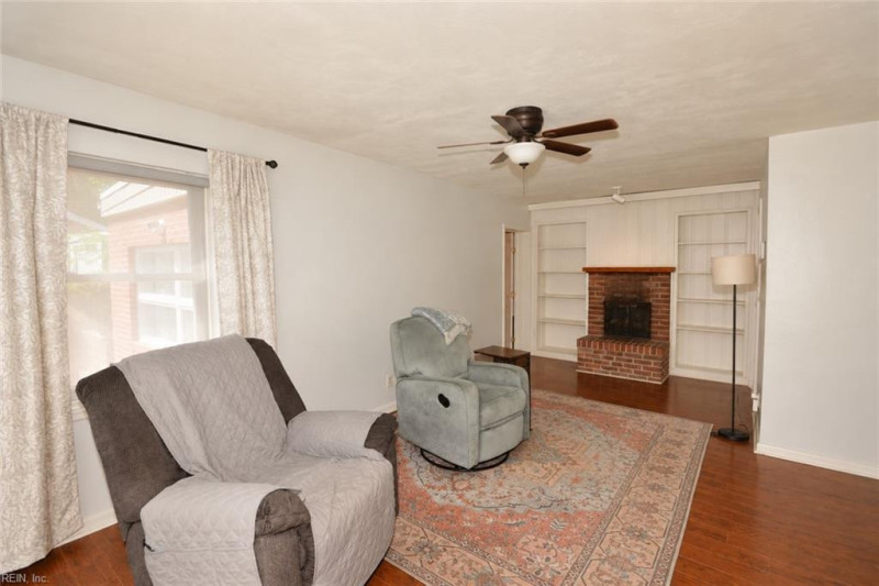 Photo 5 of 28 residential for sale in Norfolk virginia