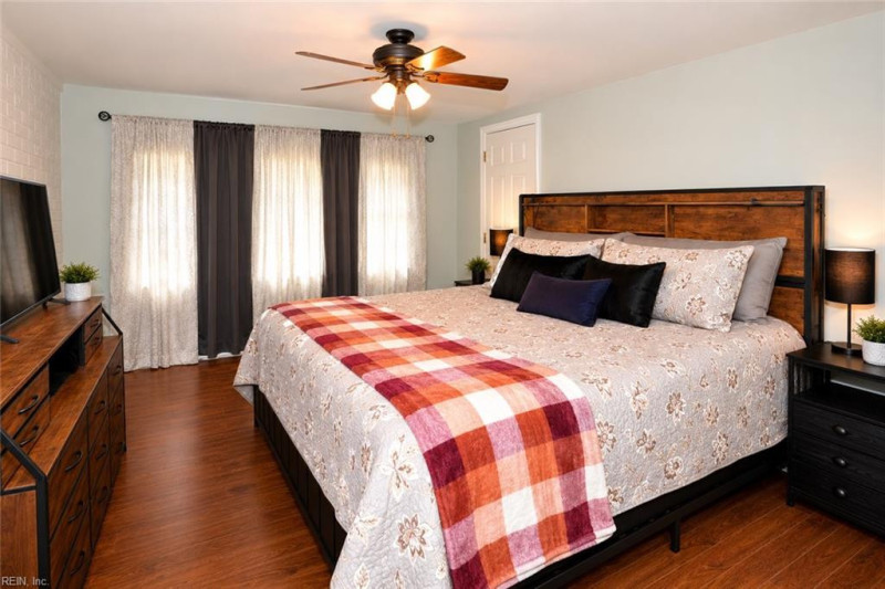 Photo 8 of 28 residential for sale in Norfolk virginia