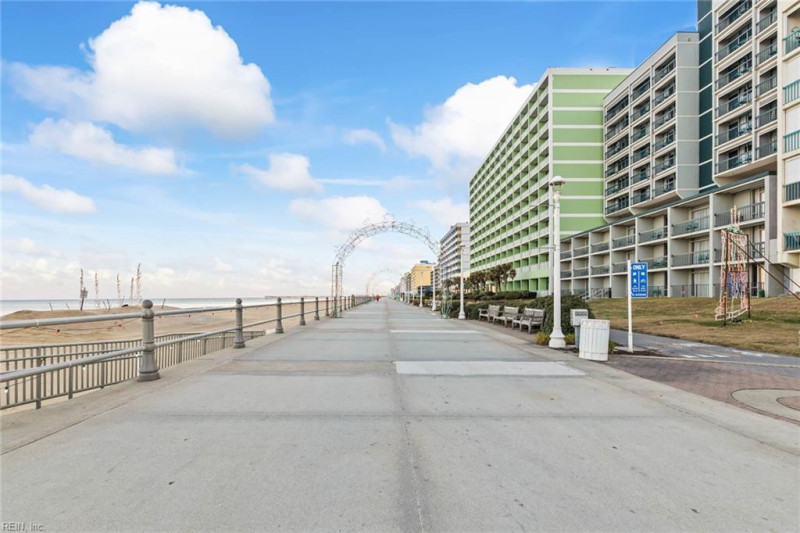Photo 28 of 31 residential for sale in Virginia Beach virginia