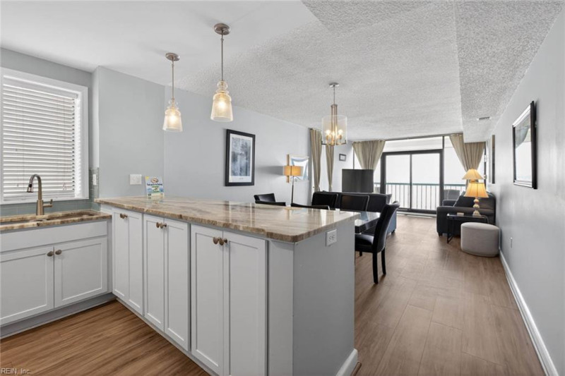 Photo 6 of 31 residential for sale in Virginia Beach virginia