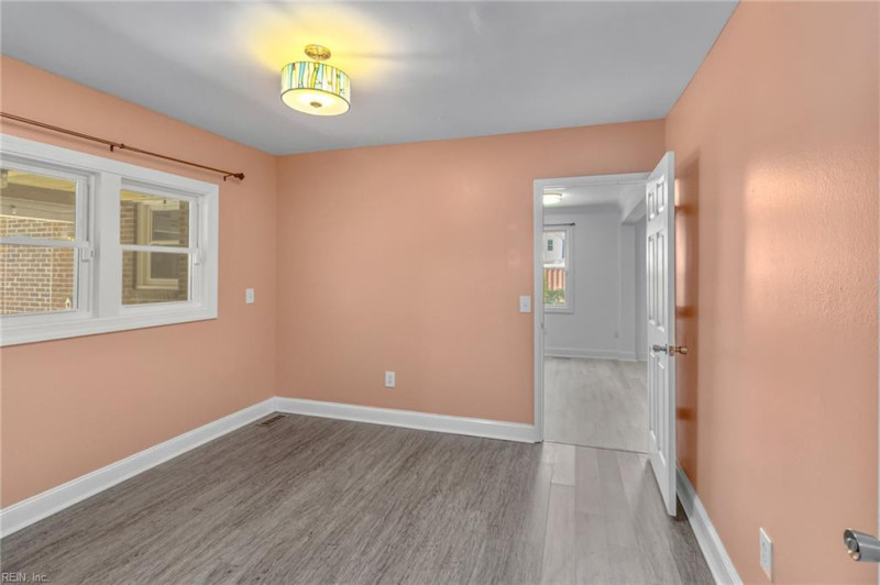 Photo 18 of 50 residential for sale in Norfolk virginia Photo 18 of 50 residential for sale in Norfolk virginia