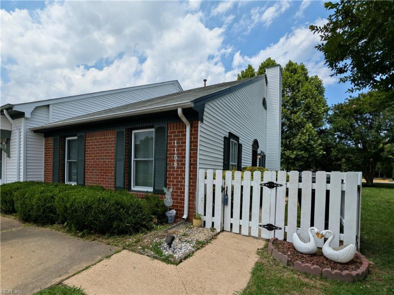 Photo 18 of 19 residential for sale in Virginia Beach virginia