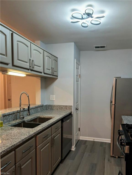 Photo 7 of 19 residential for sale in Virginia Beach virginia