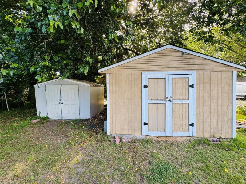 Photo 21 of 21 residential for sale in Portsmouth virginia