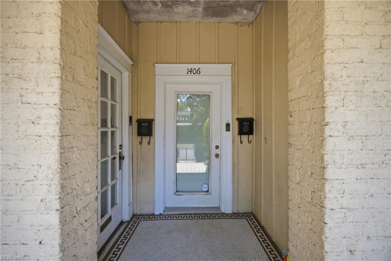Photo 3 of 43 residential for sale in Norfolk virginia