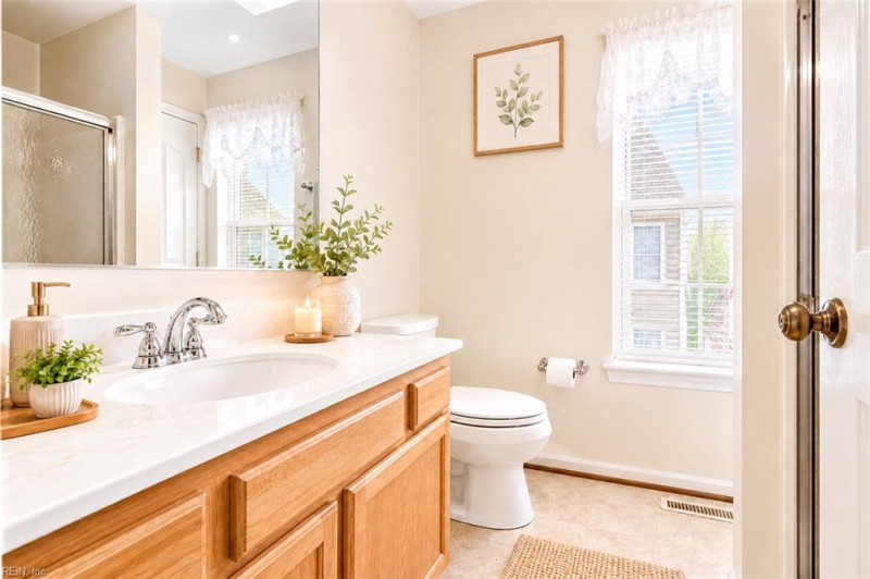 Photo 17 of 24 residential for sale in Virginia Beach virginia