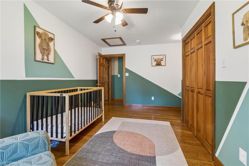 Photo 23 of 50 residential for sale in Hampton virginia