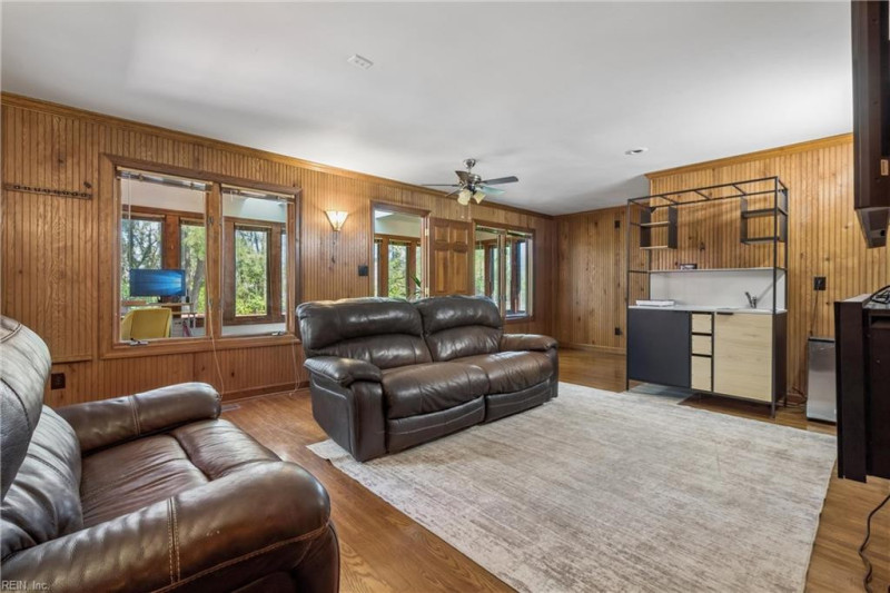 Photo 32 of 50 residential for sale in Hampton virginia