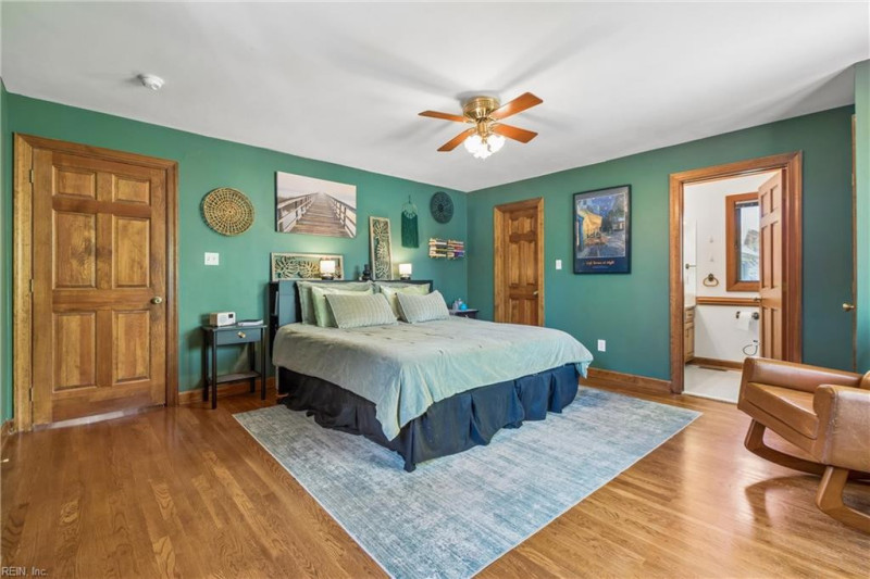 Photo 35 of 50 residential for sale in Hampton virginia