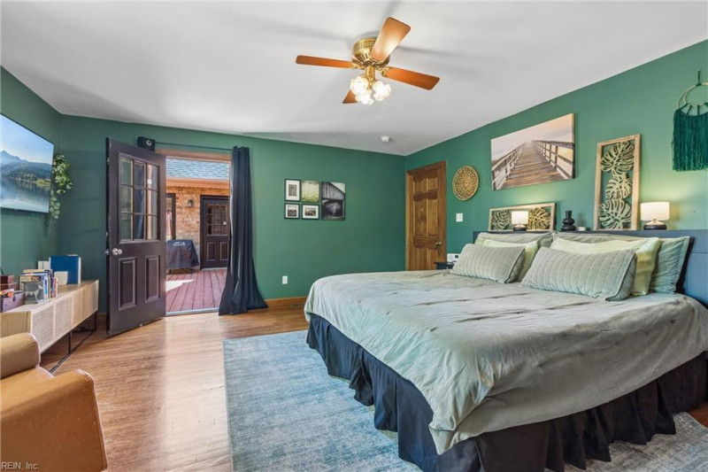 Photo 36 of 50 residential for sale in Hampton virginia