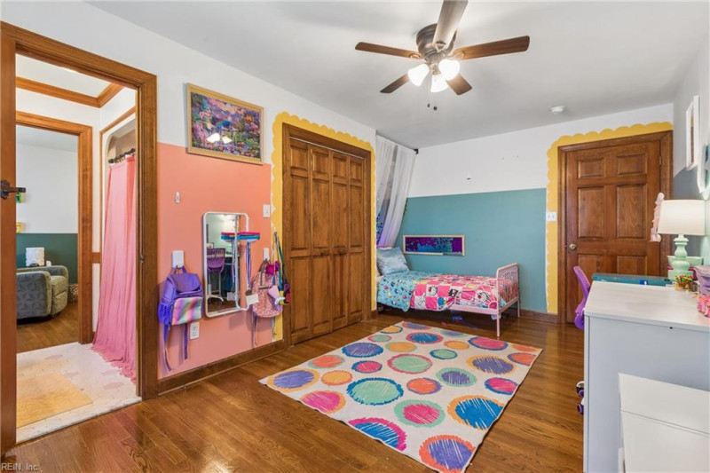 Photo 39 of 50 residential for sale in Hampton virginia