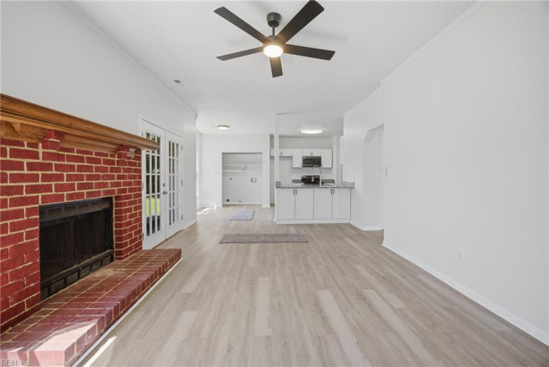 Photo 26 of 49 residential for sale in Virginia Beach virginia