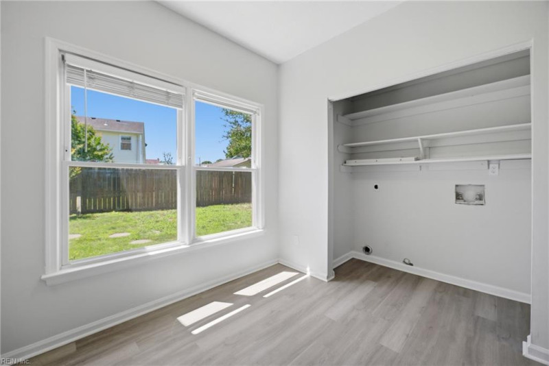 Photo 6 of 49 residential for sale in Virginia Beach virginia