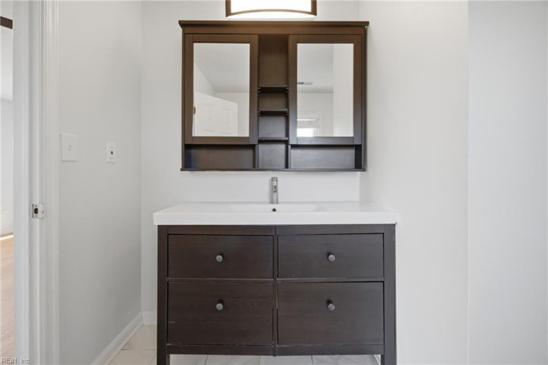 Photo 7 of 49 residential for sale in Virginia Beach virginia