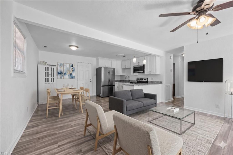 Photo 2 of 25 residential for sale in Portsmouth virginia