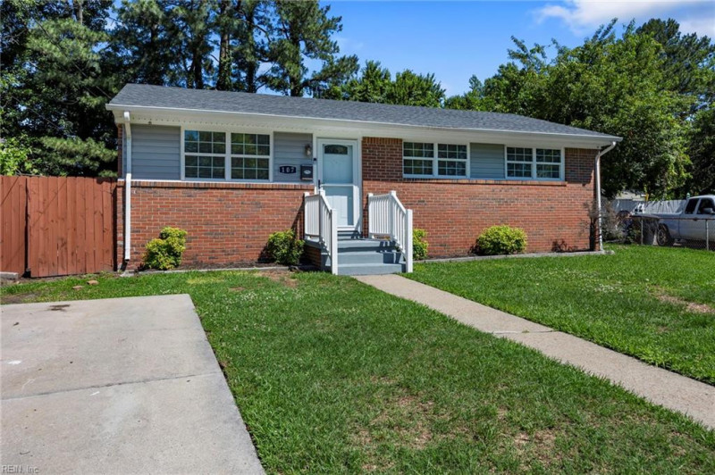 Photo 23 of 25 residential for sale in Portsmouth virginia