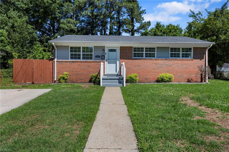 Photo 24 of 25 residential for sale in Portsmouth virginia