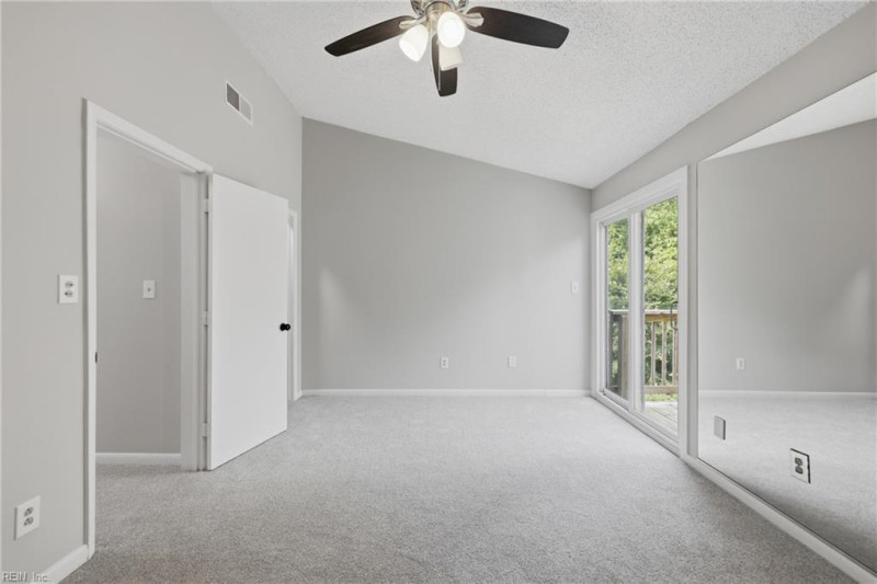 Photo 18 of 37 residential for sale in Virginia Beach virginia
