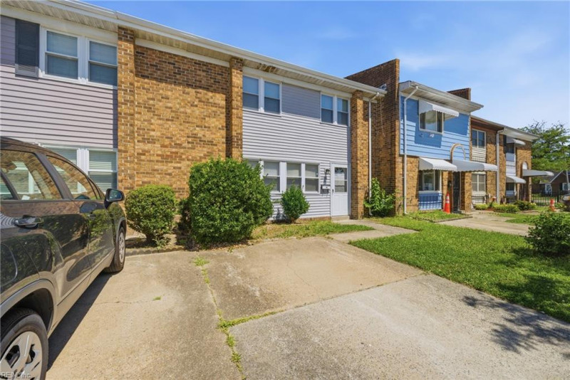 Photo 2 of 37 residential for sale in Norfolk virginia Photo 2 of 37 residential for sale in Norfolk virginia