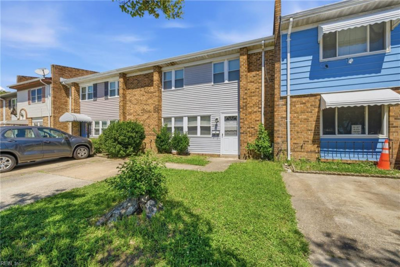 Photo 3 of 37 residential for sale in Norfolk virginia Photo 3 of 37 residential for sale in Norfolk virginia