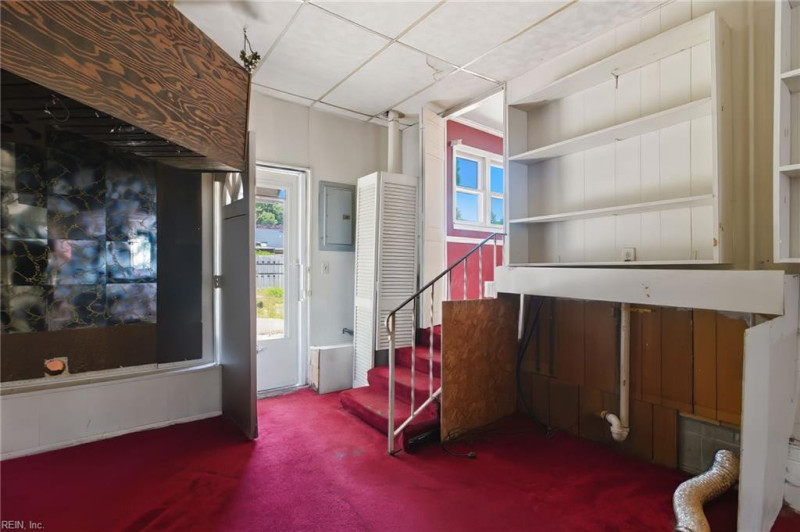 Photo 24 of 40 residential for sale in Norfolk virginia
