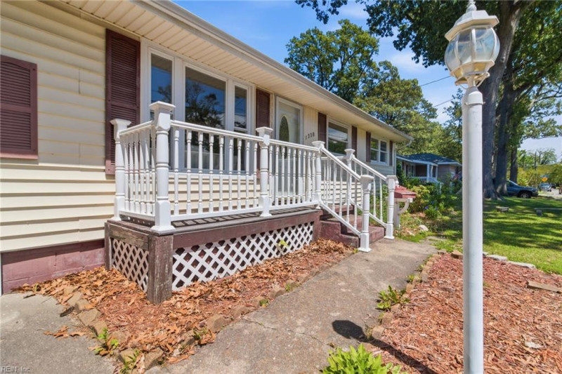 Photo 4 of 40 residential for sale in Norfolk virginia
